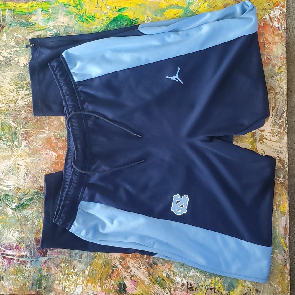 Nike Air Jordan North Carolina Tarheels mens sweat pants
